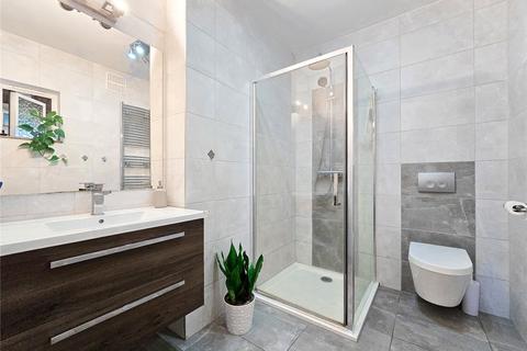 129 Churchbury Road, London, SE9 5JB