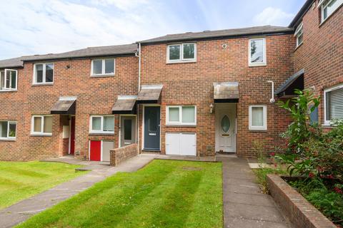 1 bedroom apartment for sale, Thirlmere Gardens, Northwood, Middlesex