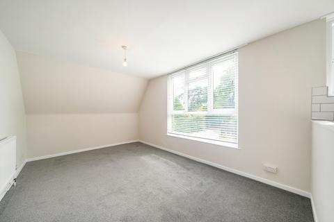 1 bedroom apartment for sale, Thirlmere Gardens, Northwood, Middlesex