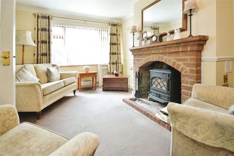 3 bedroom semi-detached house for sale, The Knole, Kent ME13