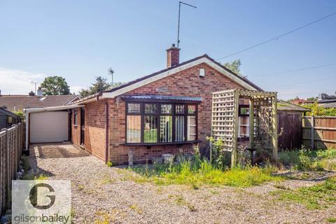 3 bedroom detached bungalow for sale, Old Road, Norwich NR13