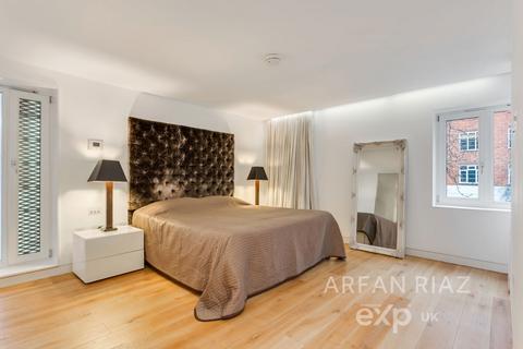 Apartment 9, 16 Abbey Road, London, NW8 9GS