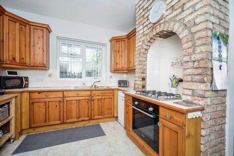 151 Barnsole Road, Gillingham, ME7 4EE