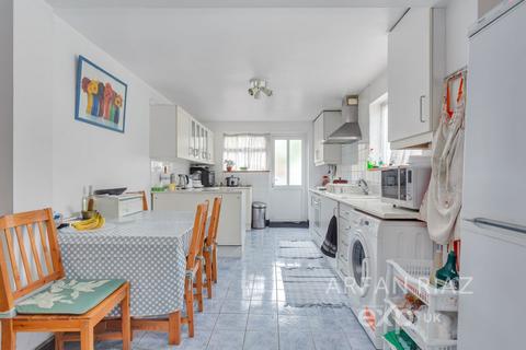 3 bedroom semi-detached house for sale, Crownhill Road, London NW10