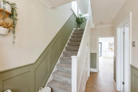 45 Milton Hall Road, Gravesend, DA12 1QN
