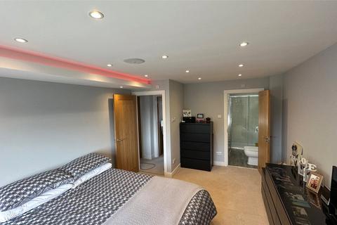 25 Bader Walk, Northfleet, Gravesend, DA11 8PU