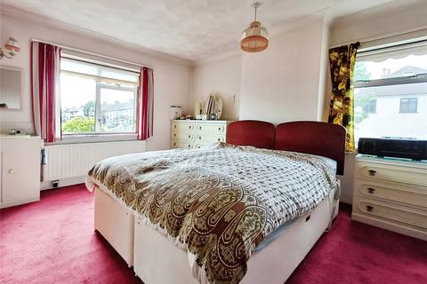 59 Central Avenue, Gravesend, DA12 5AN