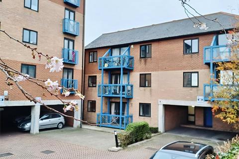 2 bedroom flat for sale, West Street, Kent DA11