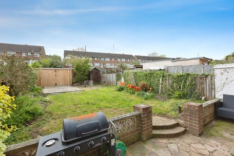 84 Franklin Road, Gravesend, DA12 5TB
