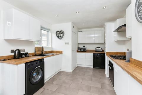 84 Franklin Road, Gravesend, DA12 5TB