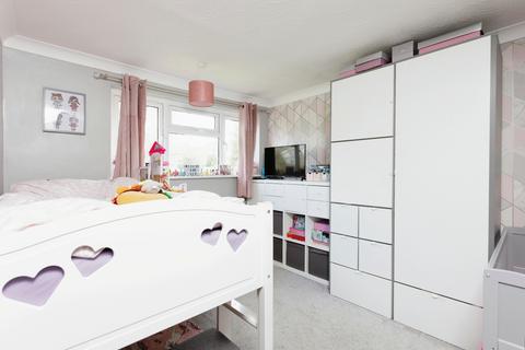 84 Franklin Road, Gravesend, DA12 5TB