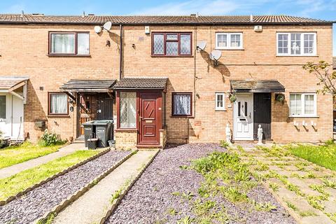 10 Abbots Field, Gravesend, DA12 5JA