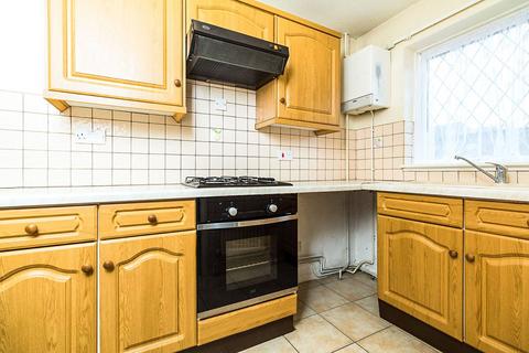 10 Abbots Field, Gravesend, DA12 5JA