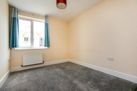 2 bedroom flat to rent, Black Eagle Drive, Gravesend DA11