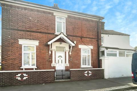 undefined, Pier Road, Gravesend DA11