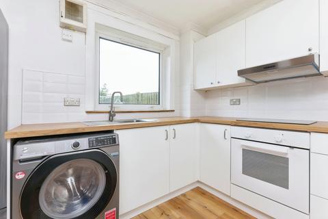 15 Hawick Crescent, Larkhall, ML9 1HD