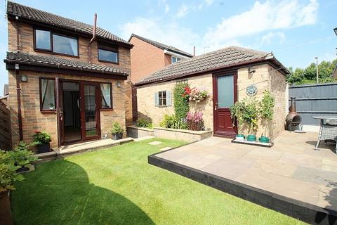 3 bedroom detached house for sale, Fernleigh Drive, Brinsworth, Rotherham