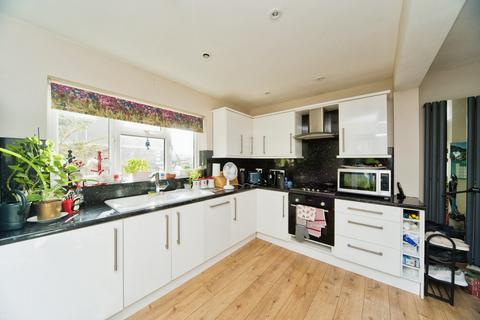 2 bedroom detached house for sale, Alfred Road, East Sussex TN35