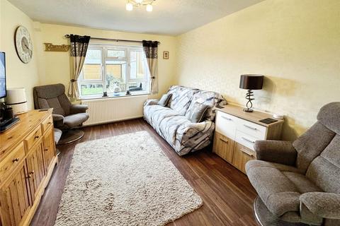 27 Harvey Close, St Leonards-on-sea, TN38 9SG
