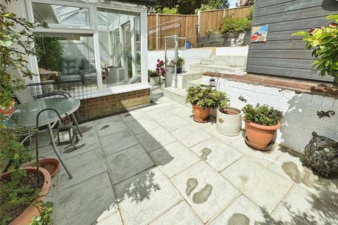 26 Douce Grove, St Leonards-on-sea, TN38 0YJ