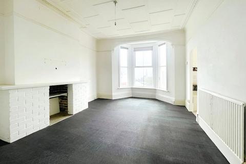 Flat 3, 1 Clyde Road, St Leonards-on-sea, TN38 0QE