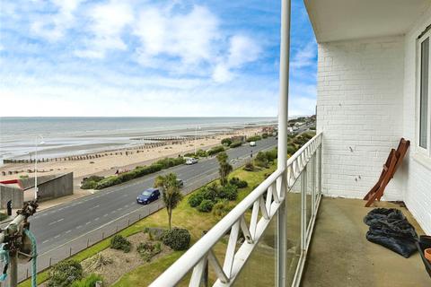 2 bedroom flat for sale, St. Thomas, Bexhill-on-Sea TN39