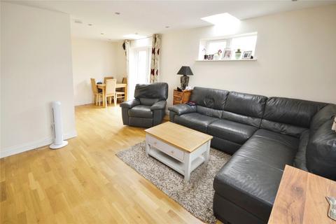 14a Bronte Crescent, Hemel Hempstead, HP2 7NT