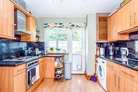 17 Goldcroft, Hemel Hempstead, HP3 8ET