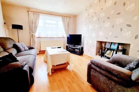 17 Goldcroft, Hemel Hempstead, HP3 8ET