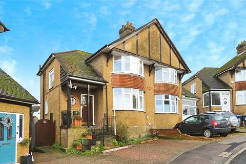 37 Cedar Walk, Hemel Hempstead, HP3 9ED