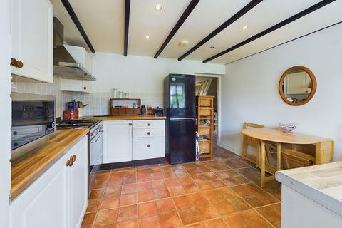 6 Mount Bennett Road, Tywardreath, Par, PL24 2QU
