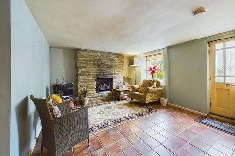 6 Mount Bennett Road, Tywardreath, Par, PL24 2QU