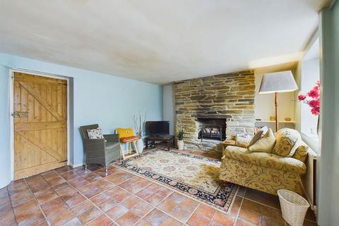 6 Mount Bennett Road, Tywardreath, Par, PL24 2QU