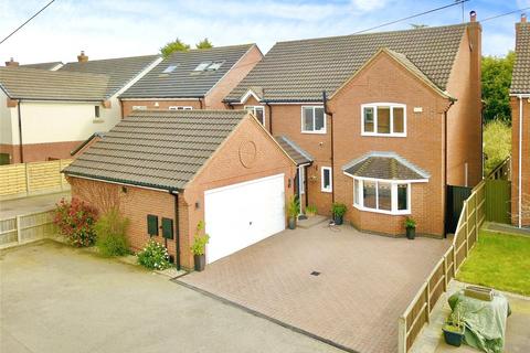 4 bedroom detached house for sale, Eastwoods Road, Leicestershire LE10