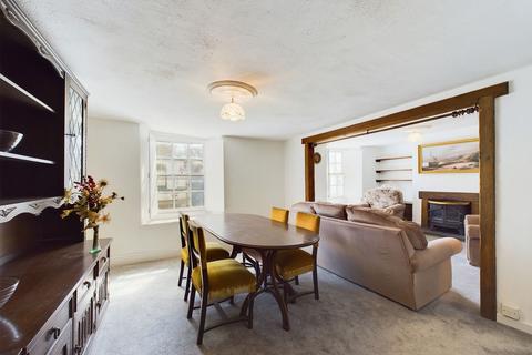 7 Queen Street, Lostwithiel, PL22 0AB