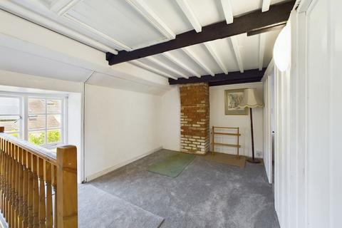 7 Queen Street, Lostwithiel, PL22 0AB