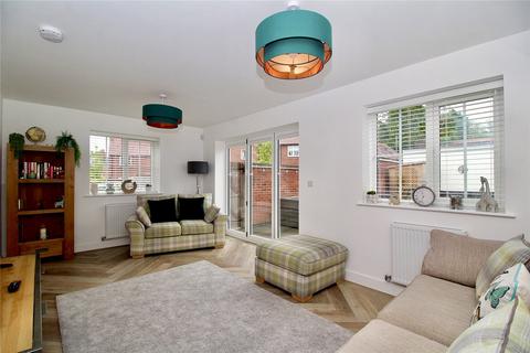 3 bedroom semi-detached house for sale, Ellis Close, Leicester LE9