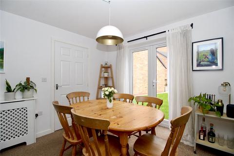 10 Slate Drive, Burbage, Hinckley, LE10 2QP