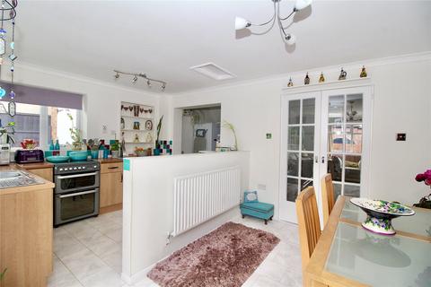 4 bedroom semi-detached house for sale, Balmoral Road, Leicester LE9