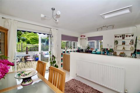 4 bedroom semi-detached house for sale, Balmoral Road, Leicester LE9