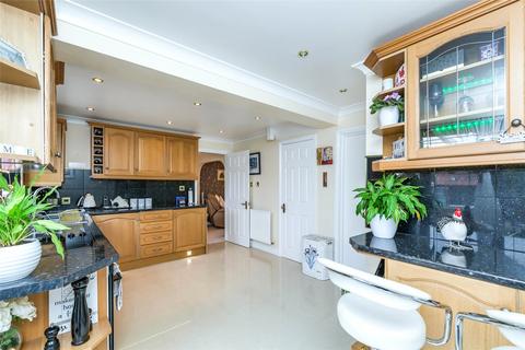 4 bedroom detached house for sale, Shrewsbury Close, Leicester LE9