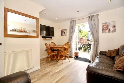 16 Convent Drive, Stoke Golding, Nuneaton, CV13 6JF