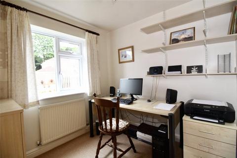 5 Church Close, Stoke Golding, Nuneaton, CV13 6HA