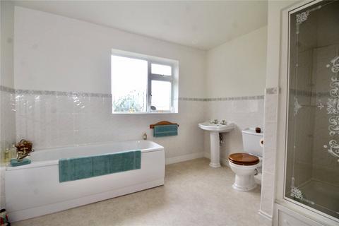 5 Church Close, Stoke Golding, Nuneaton, CV13 6HA