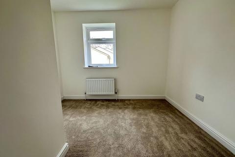 8 Lanwithan Road, Lostwithiel, PL22 0ES