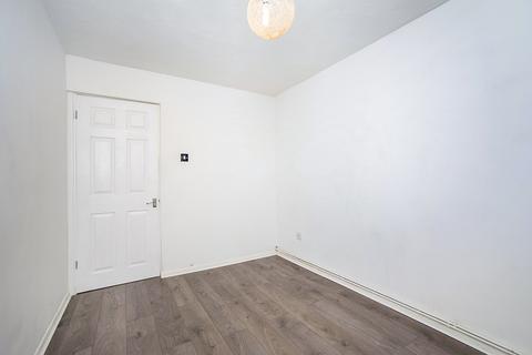 5c Brookside, Hoo, Rochester, ME3 9AR