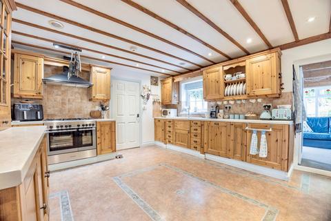 9 The Meadow, Polgooth, St Austell, PL26 7BL
