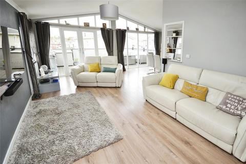 undefined, Peninsula Crescent, Rochester ME3