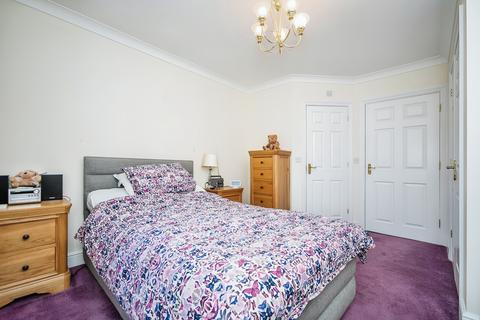 2 bedroom flat for sale, Britannia Road, Rochester ME3