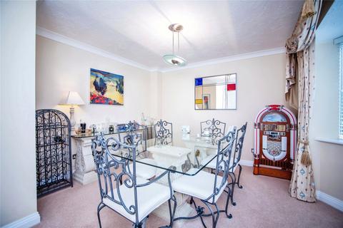 6 Cardigan Close, High Halstow, Rochester, ME3 8NX